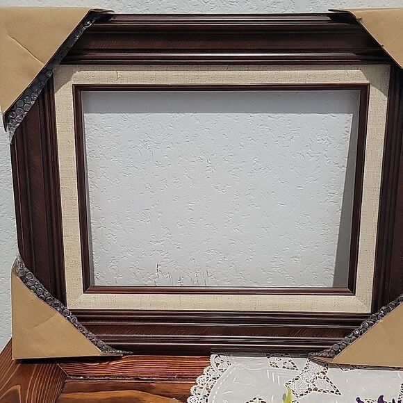 Pair Vtg MCM Wood Art Frames Linen Liner holds 9x12 & 5 x7 no glass Gallery Wall - Picture 7 of 15